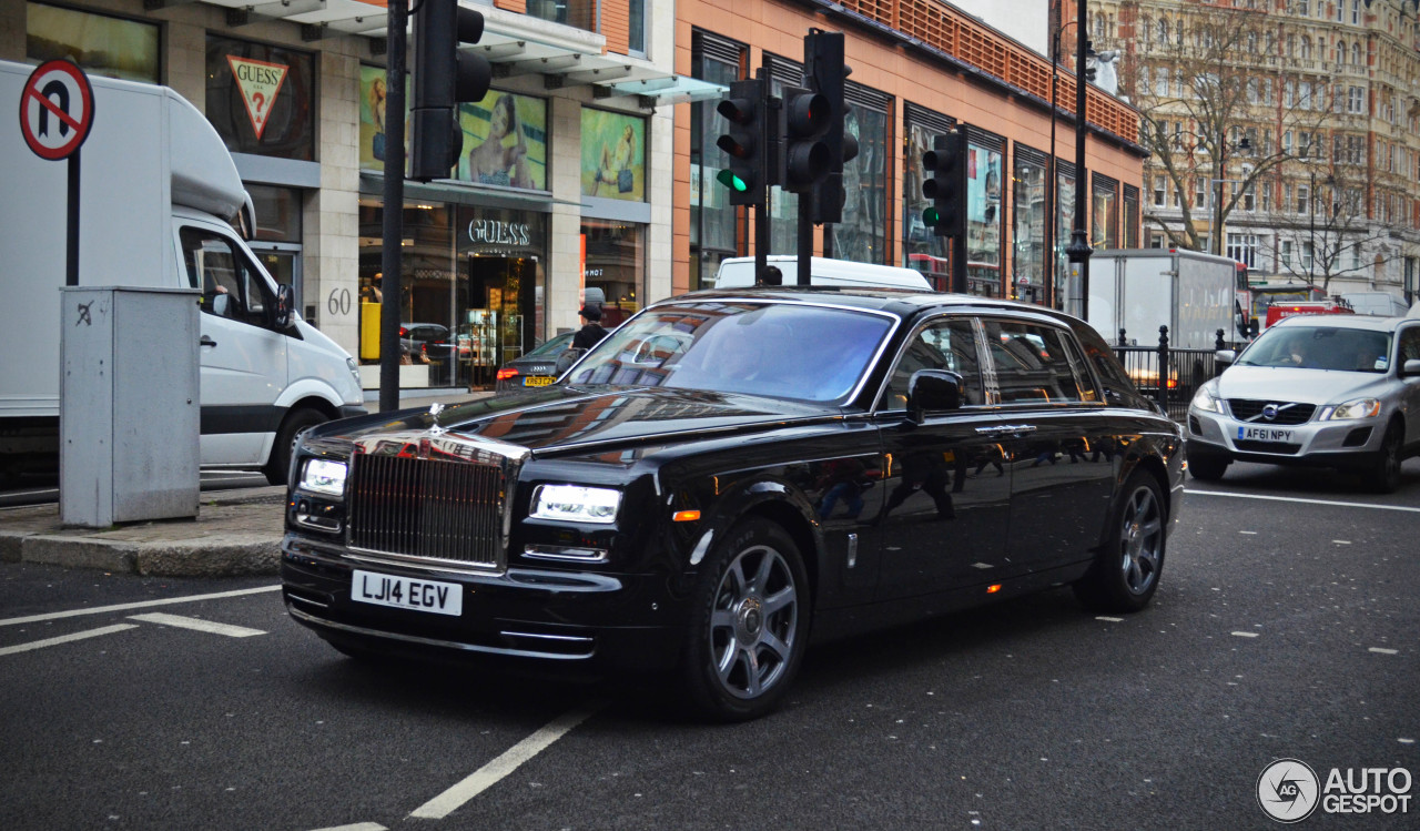 Rolls-Royce Phantom EWB Series II