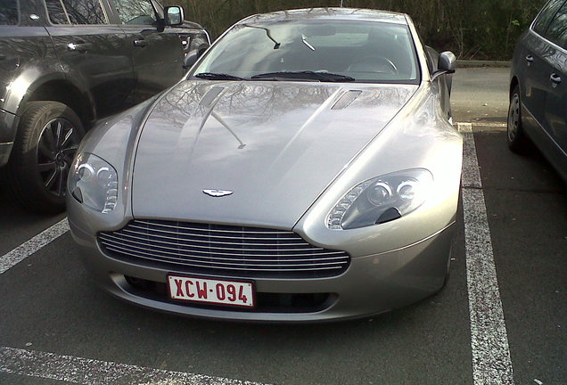 Aston Martin V8 Vantage