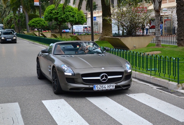 Mercedes-Benz SLS AMG Roadster