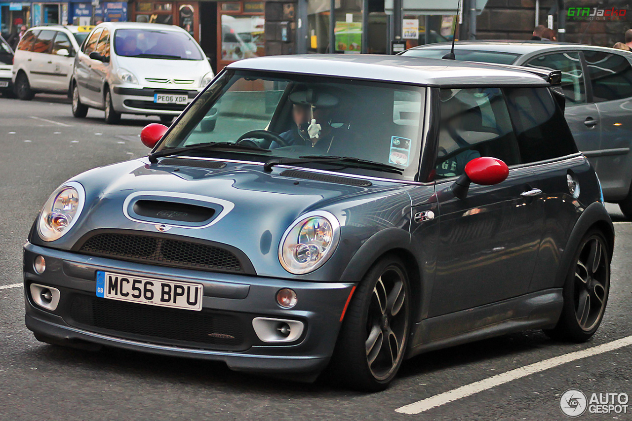 Mini Cooper D R53 Mini R53 Cooper S Works GP - 17 April 2014 - Autogespot
