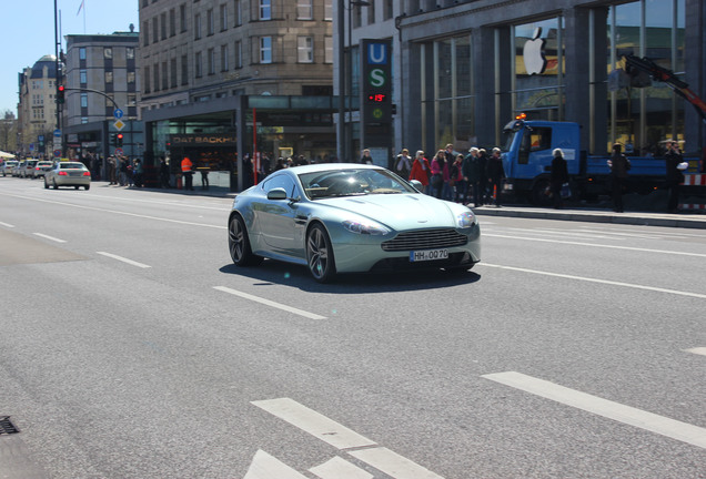 Aston Martin V8 Vantage S