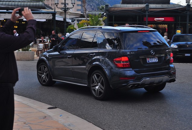 Mercedes-Benz ML 63 AMG W164 2009