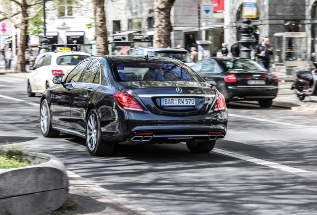 Mercedes-Benz S 63 AMG V222