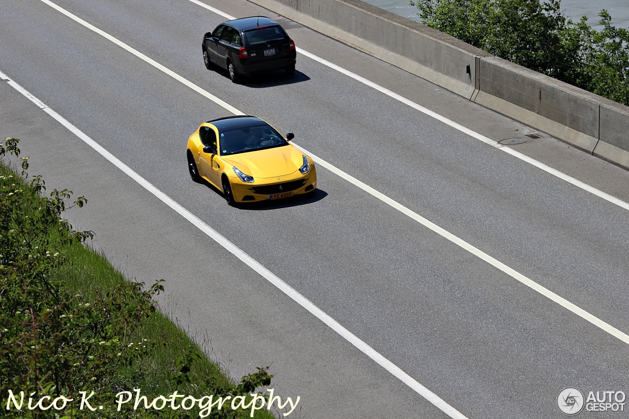 Ferrari FF