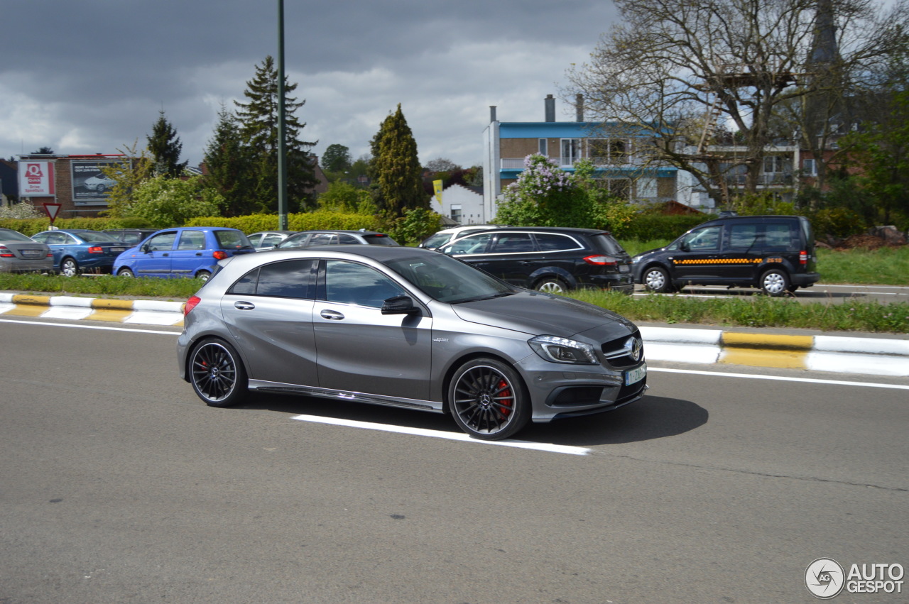 Mercedes-Benz A 45 AMG