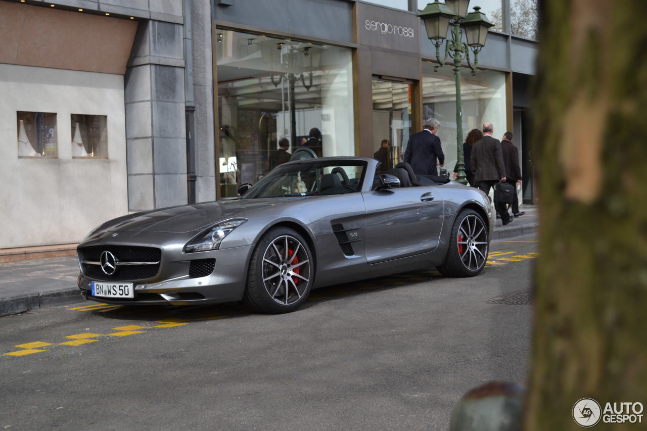 Mercedes-Benz SLS AMG GT Roadster