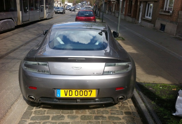 Aston Martin V8 Vantage