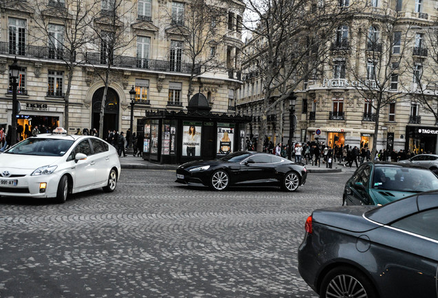 Aston Martin Vanquish 2013