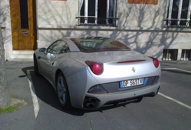 Ferrari California