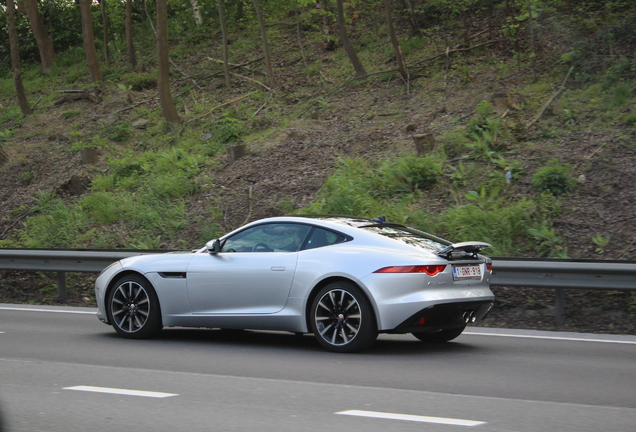 Jaguar F-TYPE S Coupé