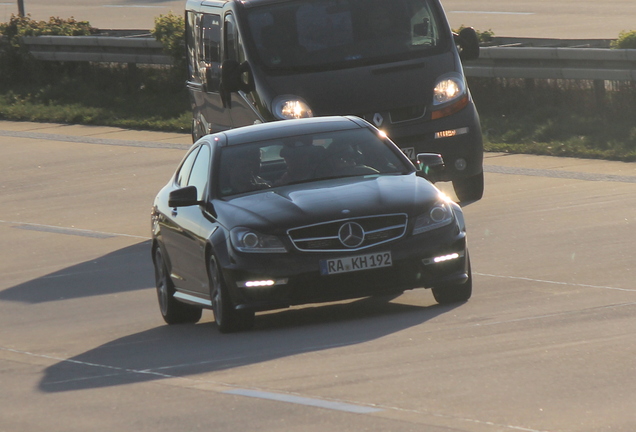 Mercedes-Benz C 63 AMG Coupé