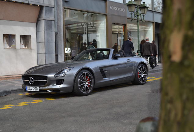 Mercedes-Benz SLS AMG GT Roadster