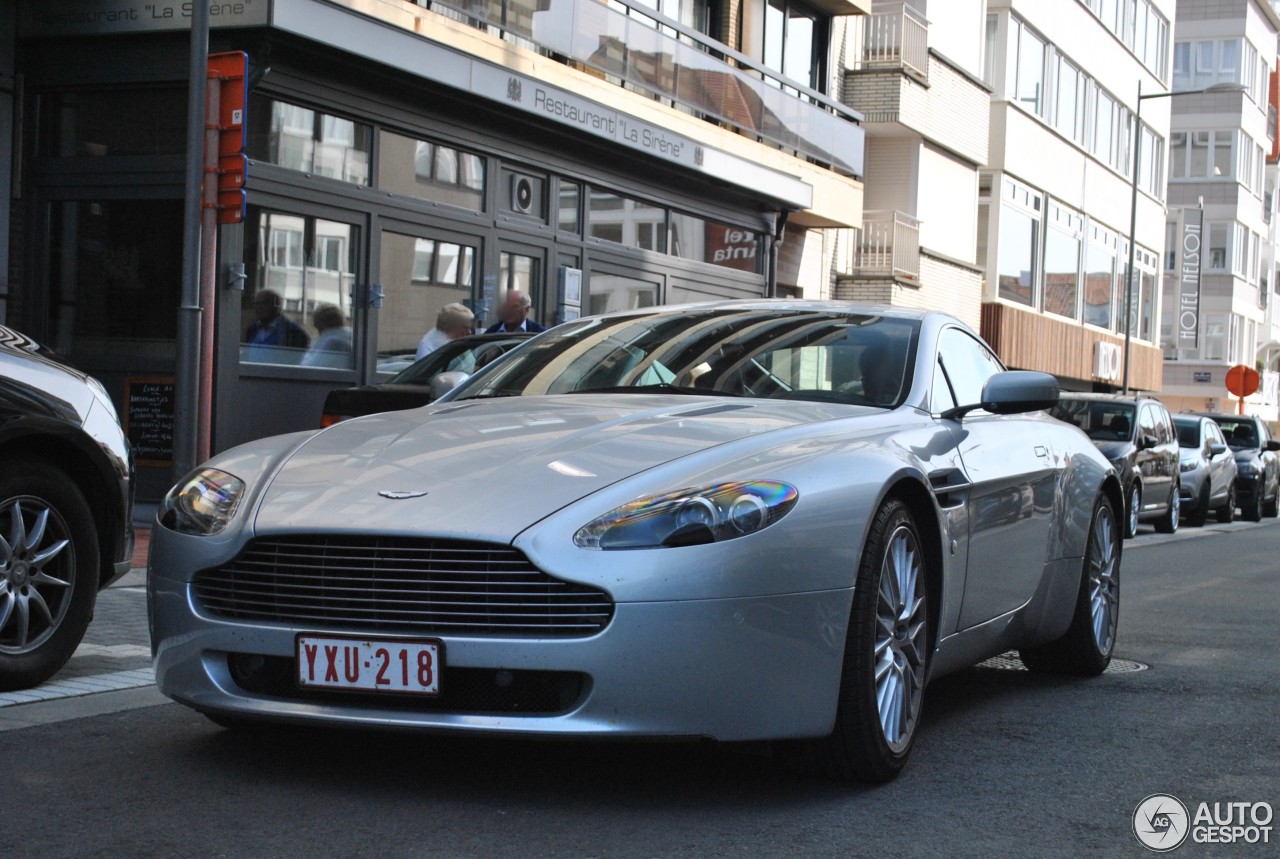 Aston Martin V8 Vantage