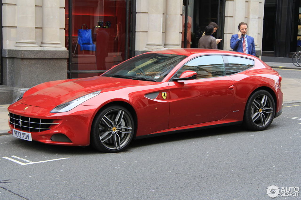 Ferrari FF