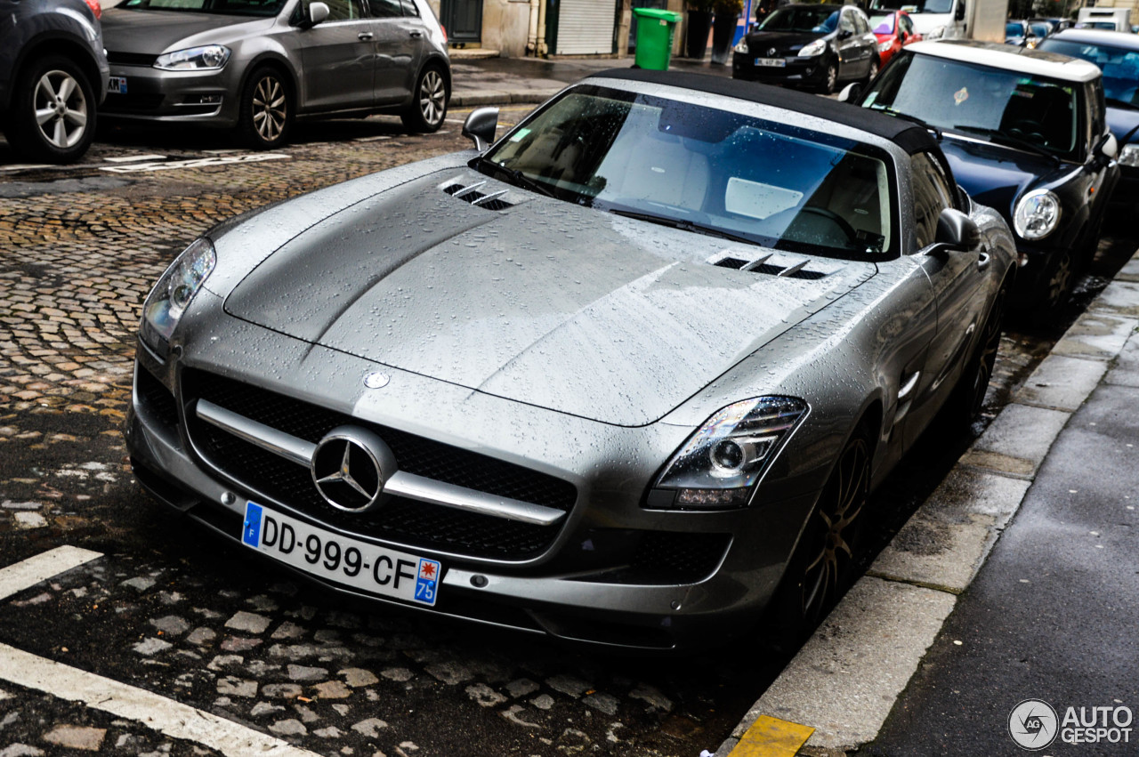 Mercedes-Benz SLS AMG Roadster