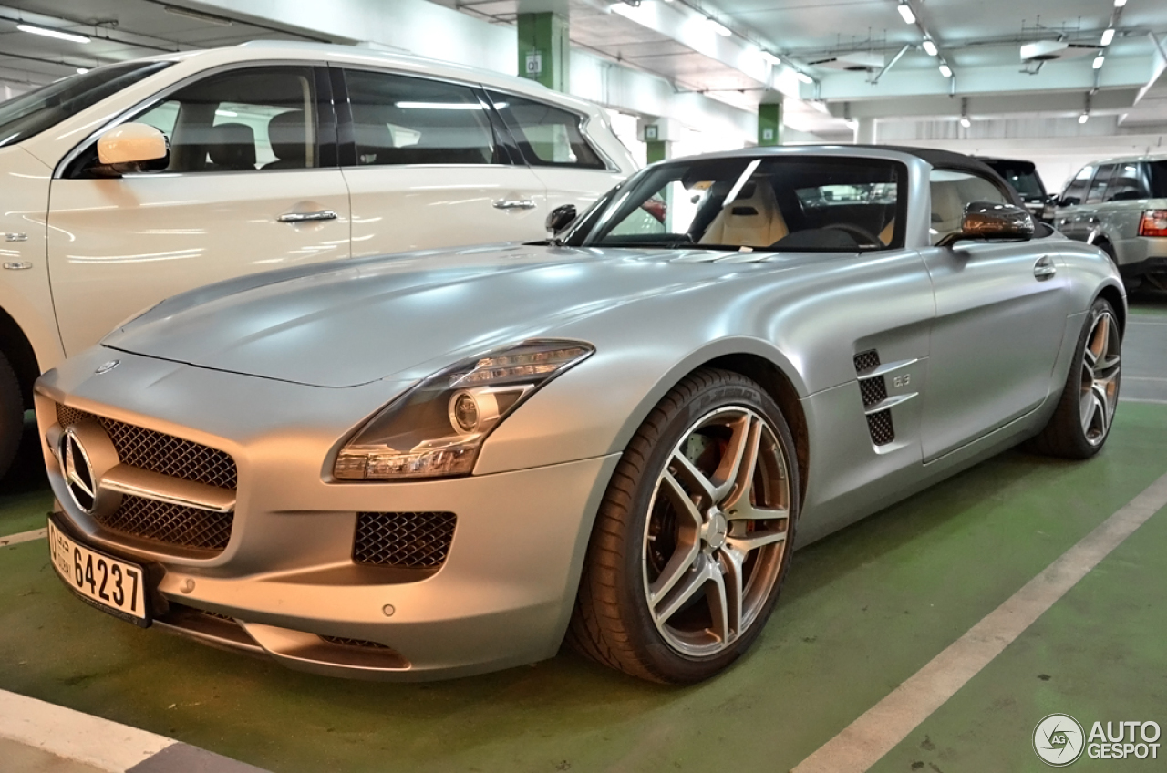 Mercedes-Benz SLS AMG Roadster