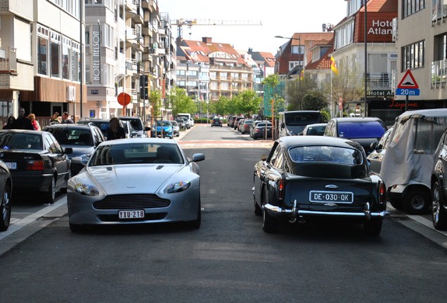 Aston Martin DB4