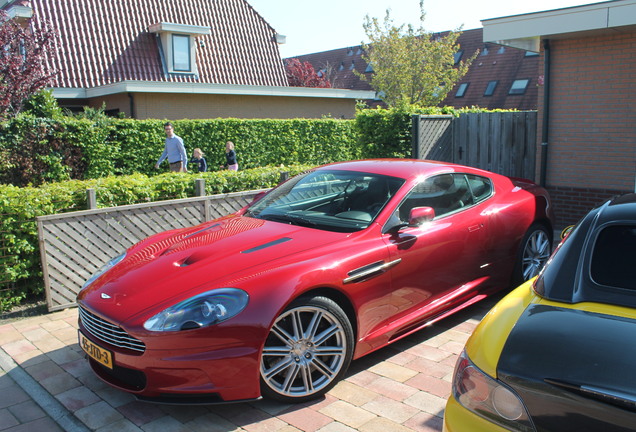 Aston Martin DBS