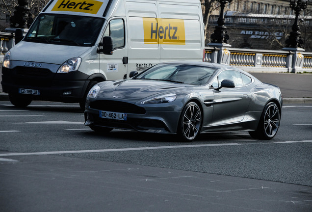 Aston Martin Vanquish 2013