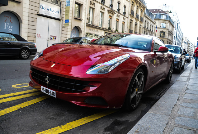 Ferrari FF