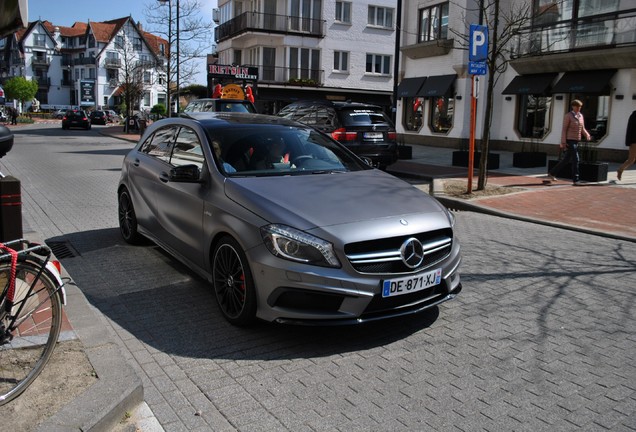 Mercedes-Benz A 45 AMG