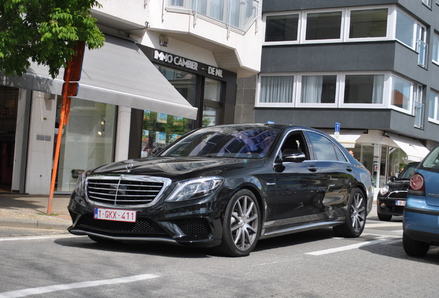 Mercedes-Benz S 63 AMG V222