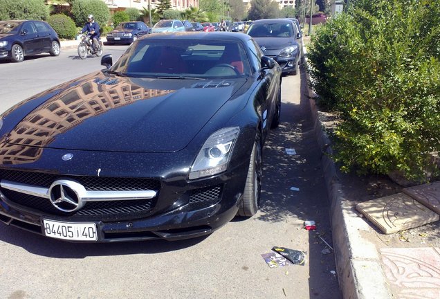 Mercedes-Benz SLS AMG