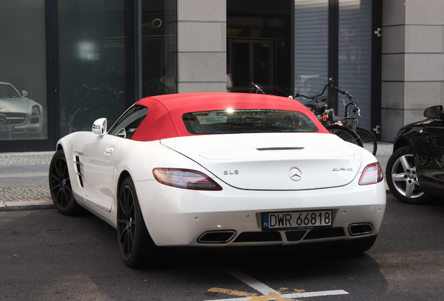 Mercedes-Benz SLS AMG Roadster