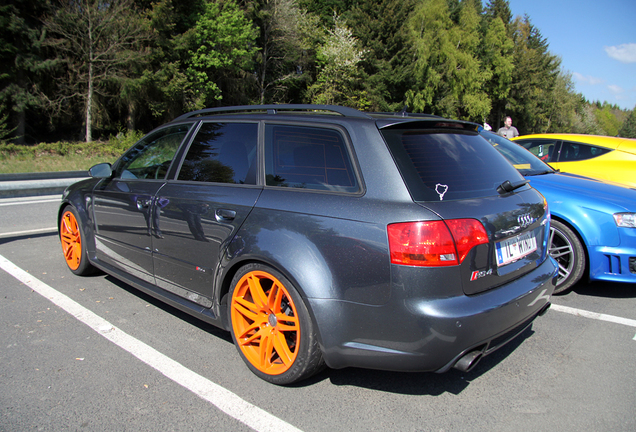 Audi RS4 Avant B7