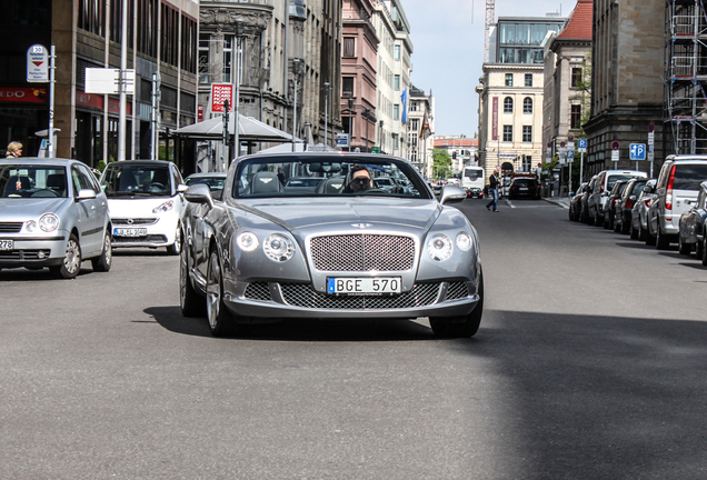 Bentley Continental GTC 2012