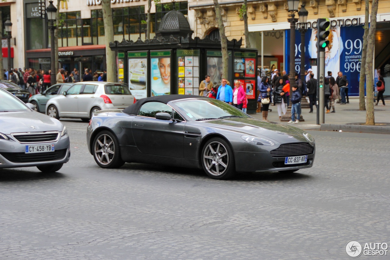 Aston Martin V8 Vantage Roadster