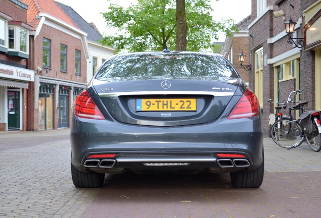 Mercedes-Benz S 63 AMG V222