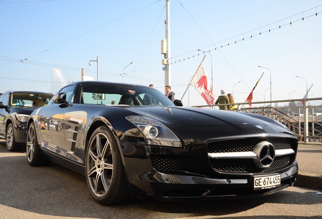 Mercedes-Benz SLS AMG