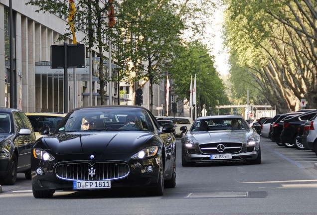 Mercedes-Benz SLS AMG