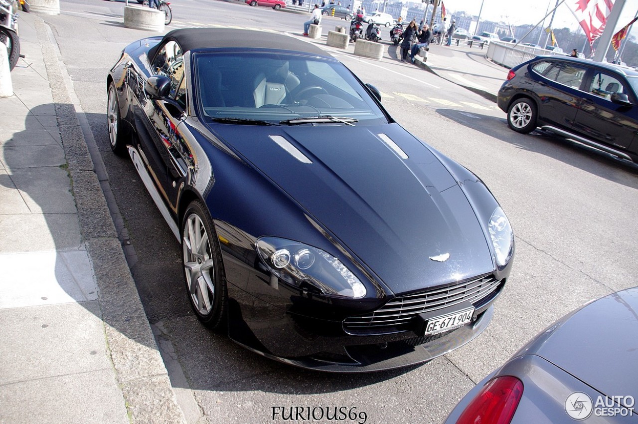 Aston Martin V8 Vantage S Roadster