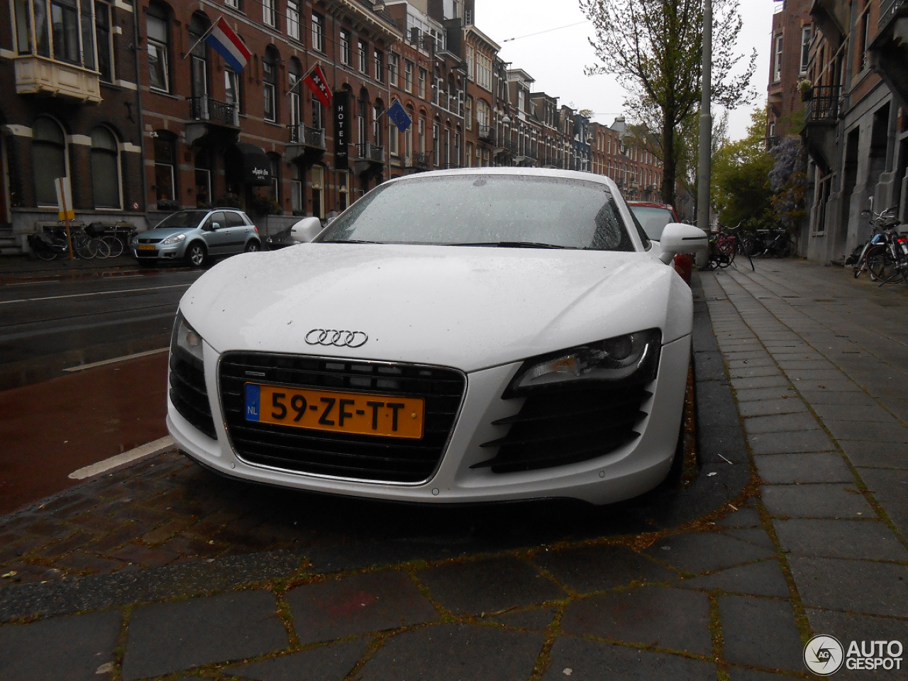 Audi R8