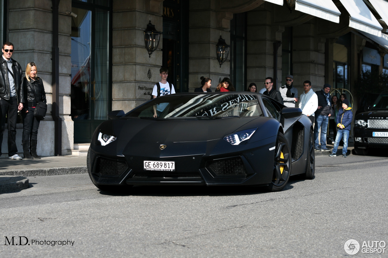 Lamborghini Aventador LP700-4