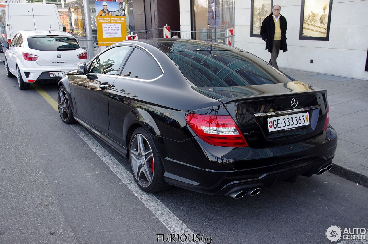 Mercedes-Benz C 63 AMG Coupé