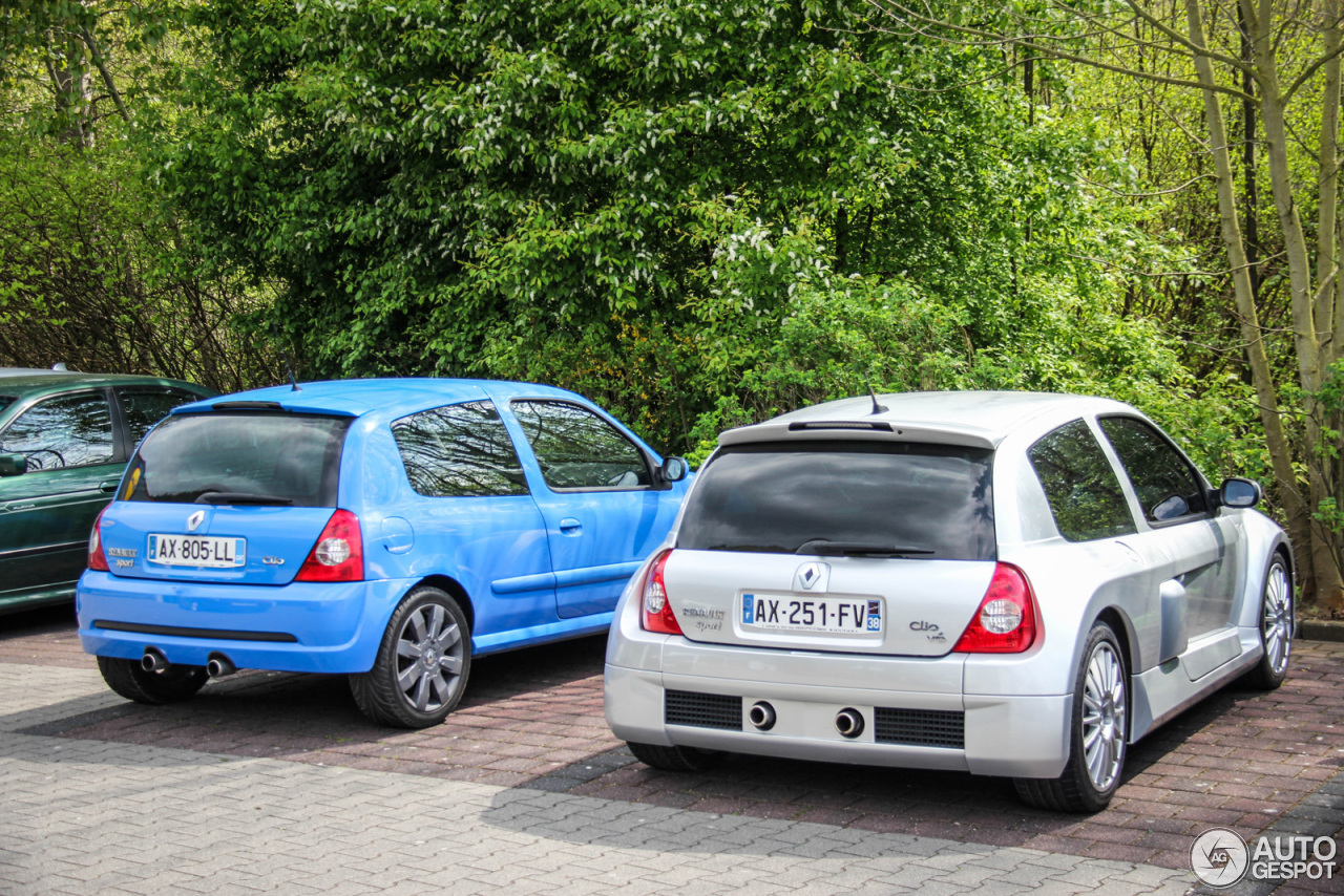 Renault Clio V6 Phase II