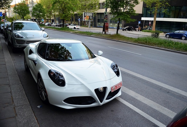 Alfa Romeo 4C Coupé