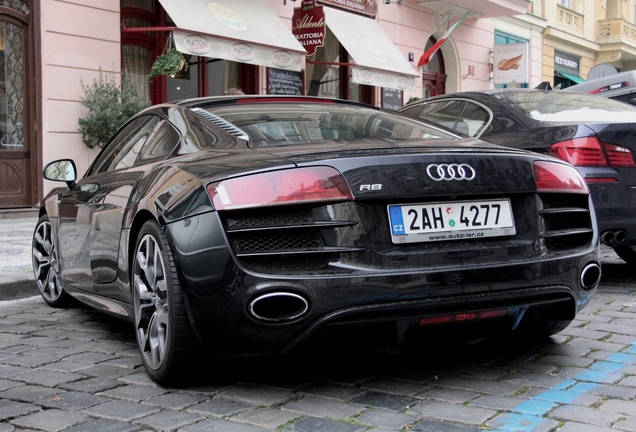 Audi R8 V10