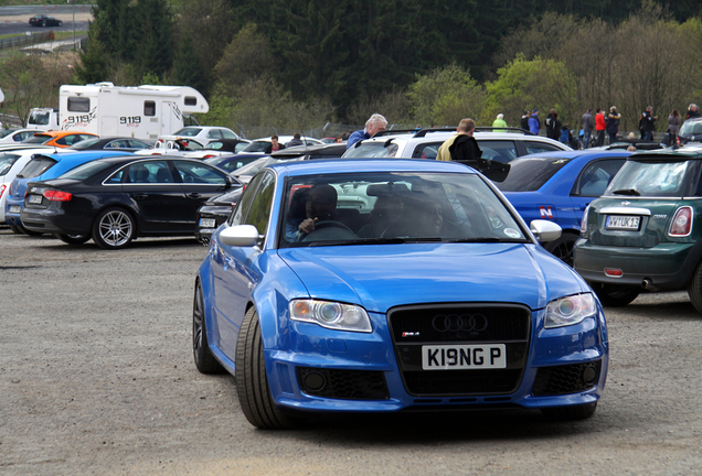 Audi RS4 Sedan