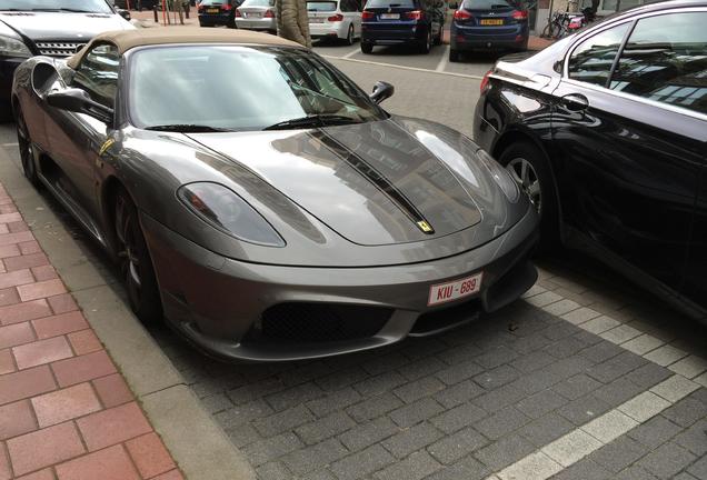 Ferrari Scuderia Spider 16M