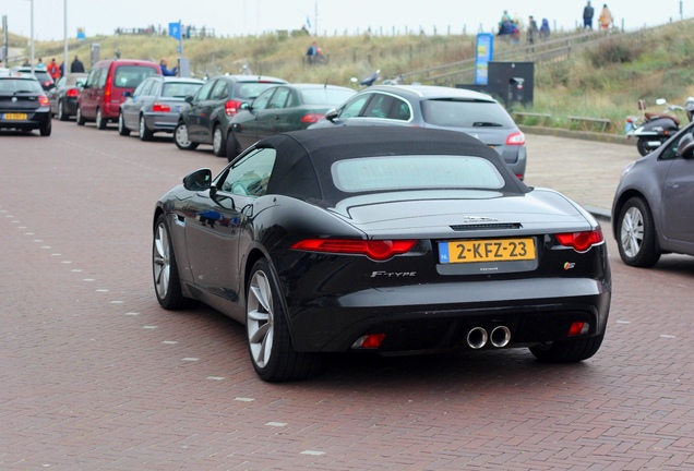 Jaguar F-TYPE S Convertible