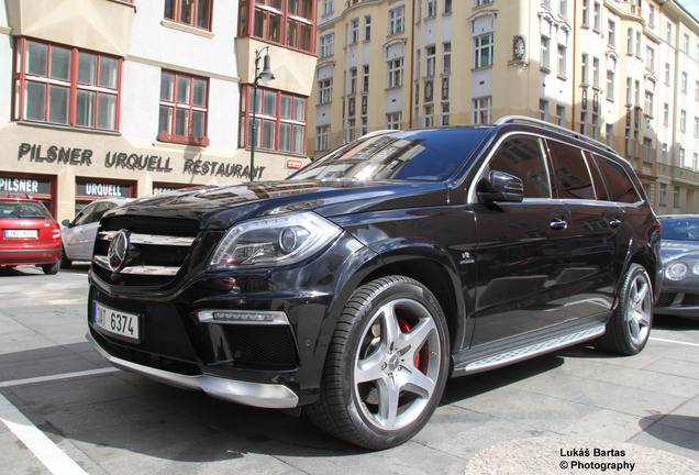 Mercedes-Benz GL 63 AMG X166