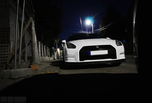 Nissan GT-R 2011