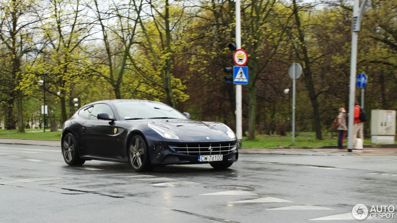 Ferrari FF