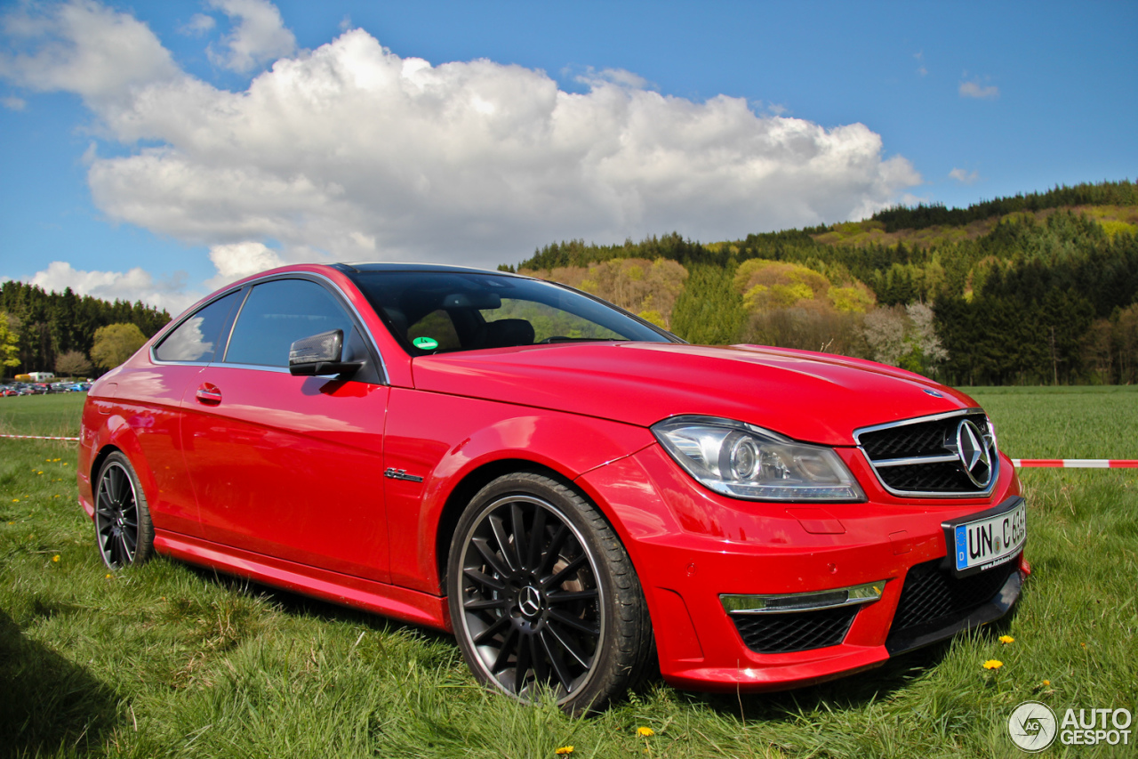 Mercedes-Benz C 63 AMG Coupé