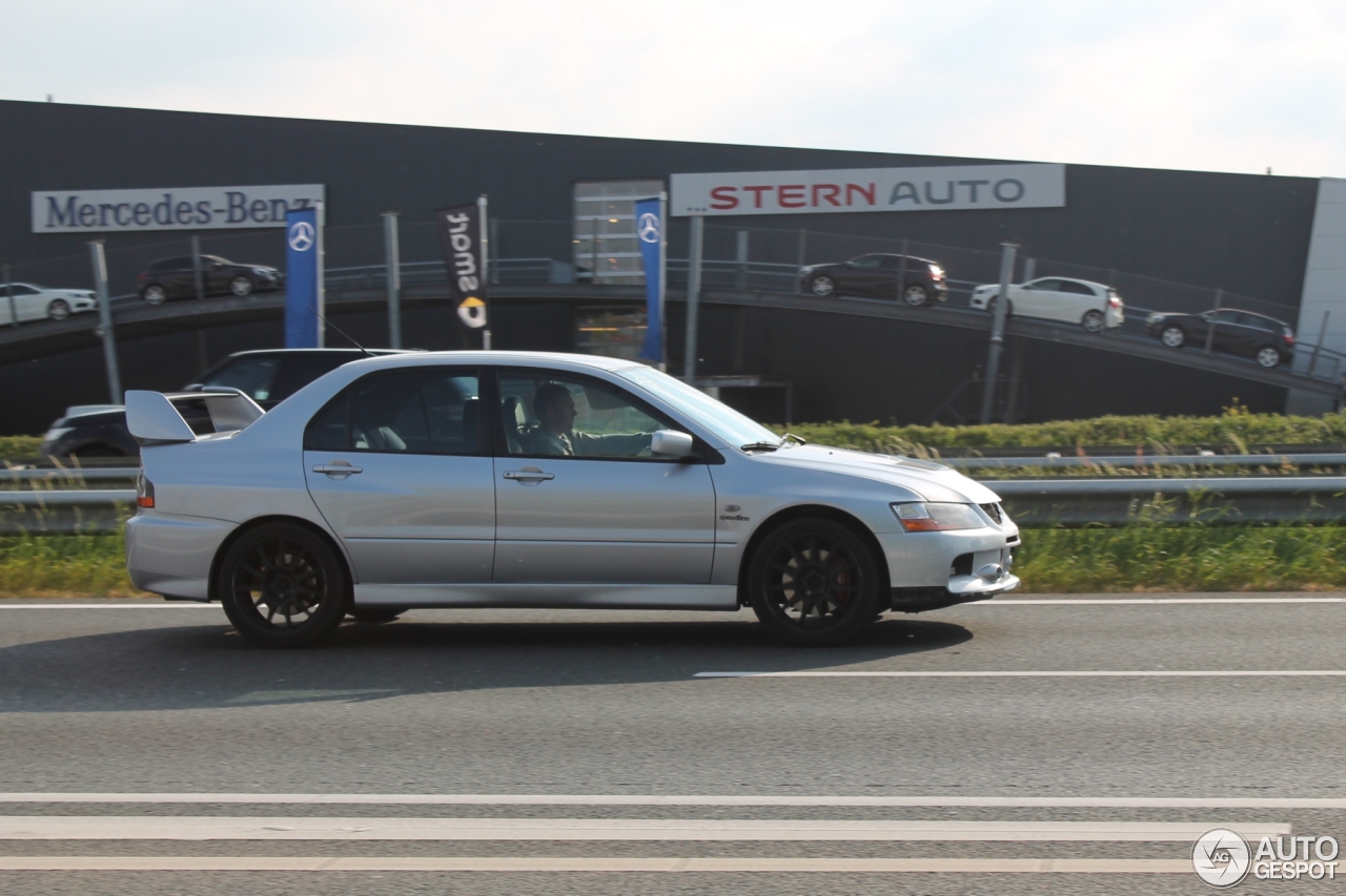 Mitsubishi Lancer Evolution IX