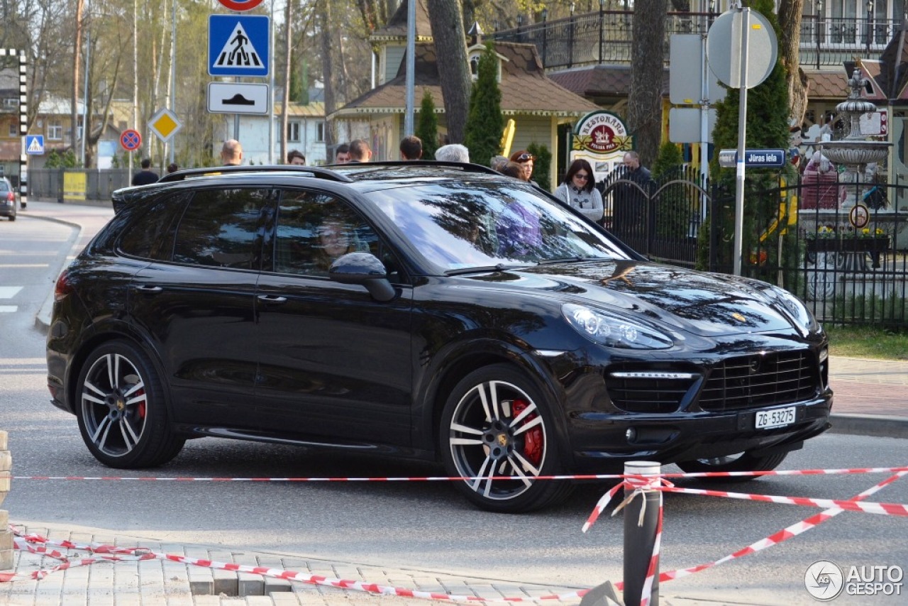 Porsche 958 Cayenne GTS